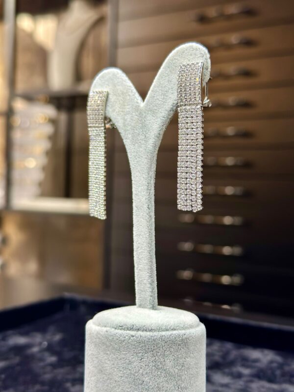 MARİNDA SALLANTILI KÜPE