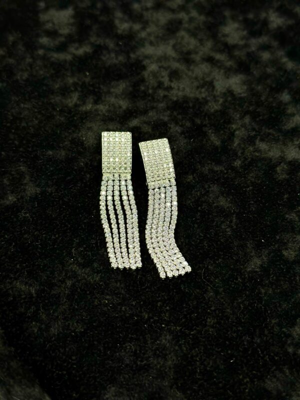 MARİNDA SALLANTILI KÜPE