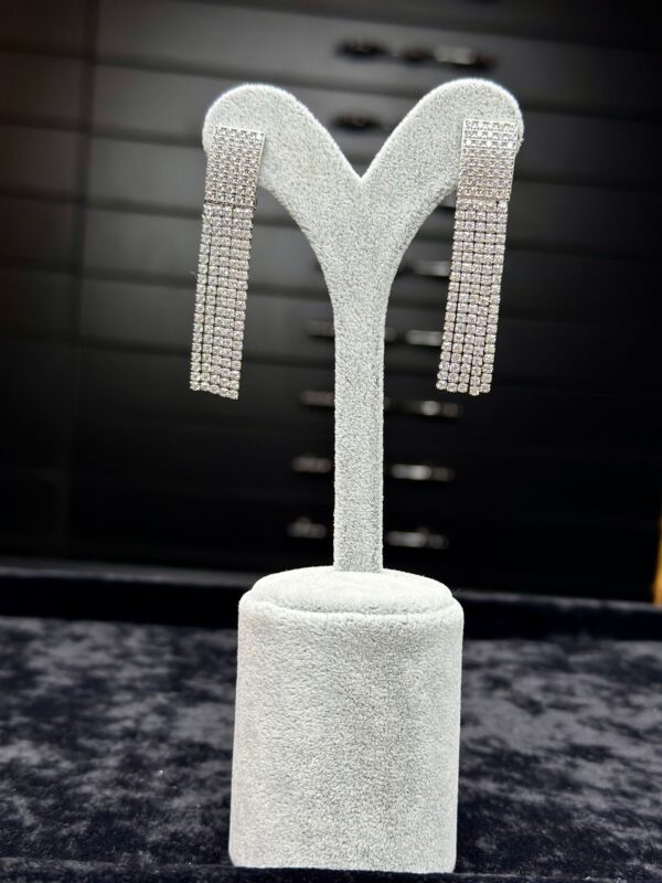 MARİNDA SALLANTILI KÜPE