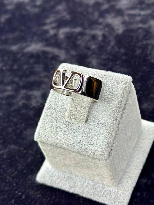 VLNTNO MARKA MODEL SILVER YÜZÜK (AYARLANABİLİR)