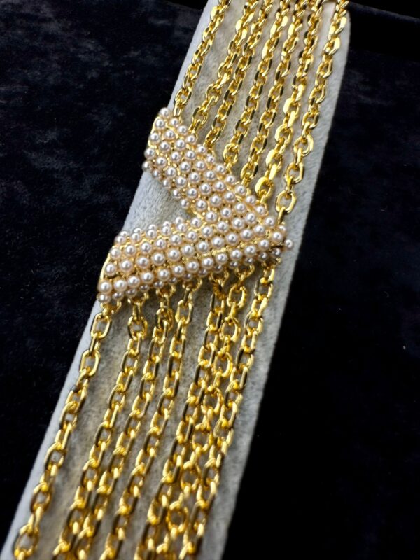 VLNTINO MARKA MODEL GOLD KELEPÇE