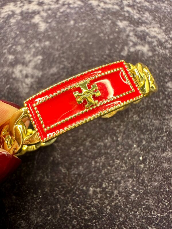 Kırmızı Logolu Çelik Bileklik