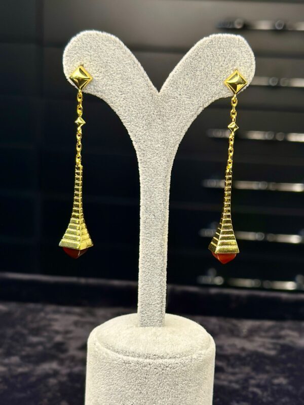 Gold Sallantılı Çelik Küpe